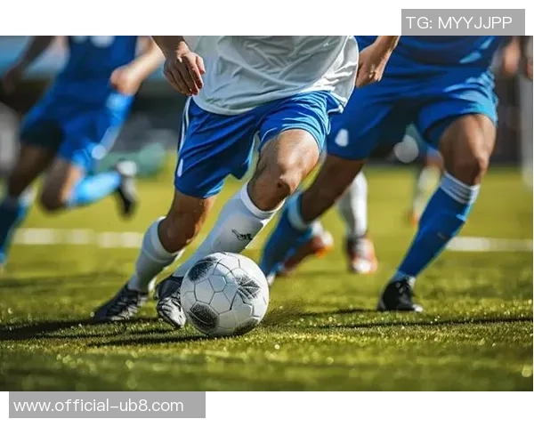 足球收藏的乐趣与激情探秘足球迷的珍藏世界 足球收藏的乐趣与激情探秘足球迷的珍藏世界